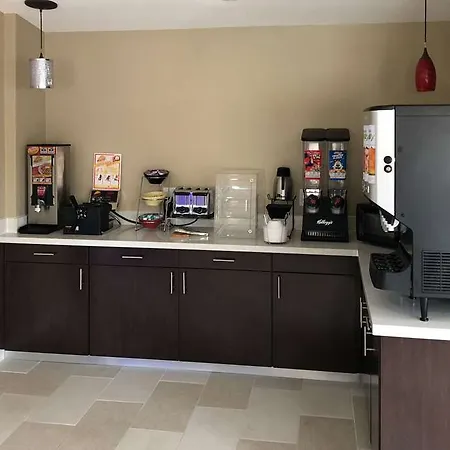 Econo Lodge Palestine 
